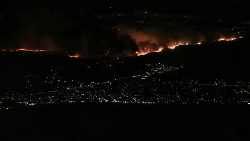 incendi in grecia 12