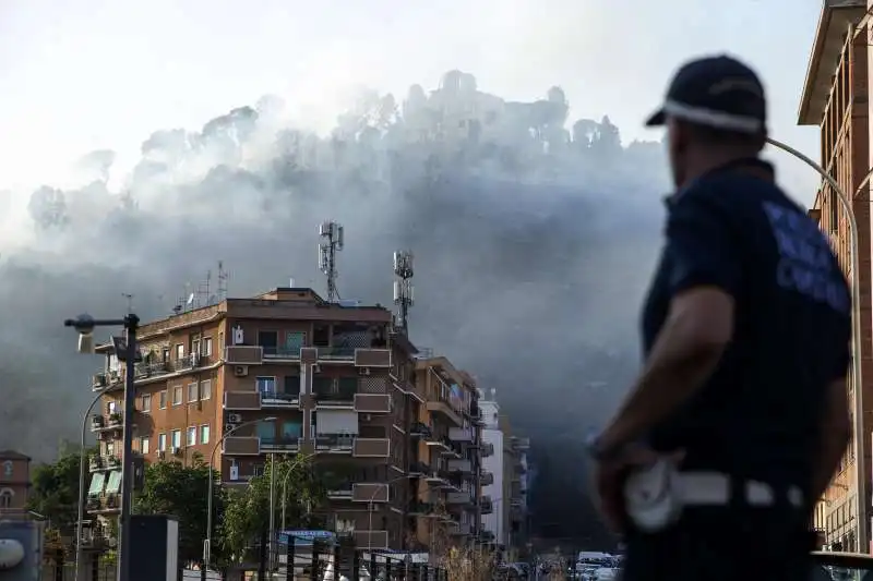 incendio a roma   6