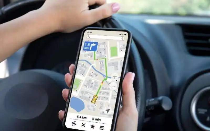 navigatore in auto  5