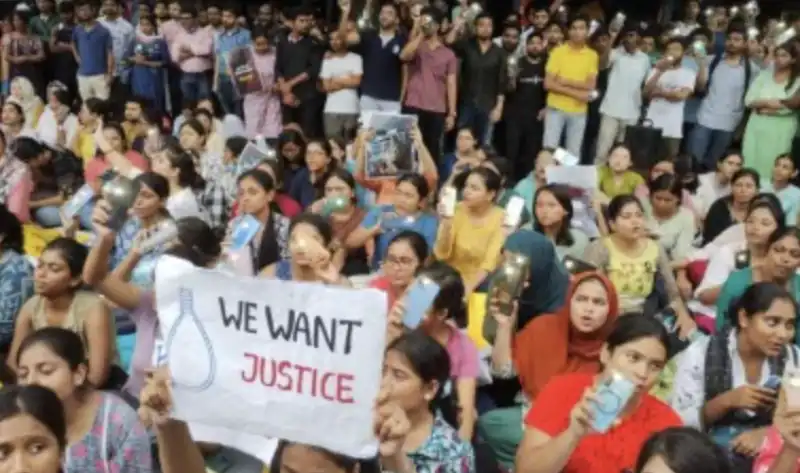 proteste dei dottori in india 7