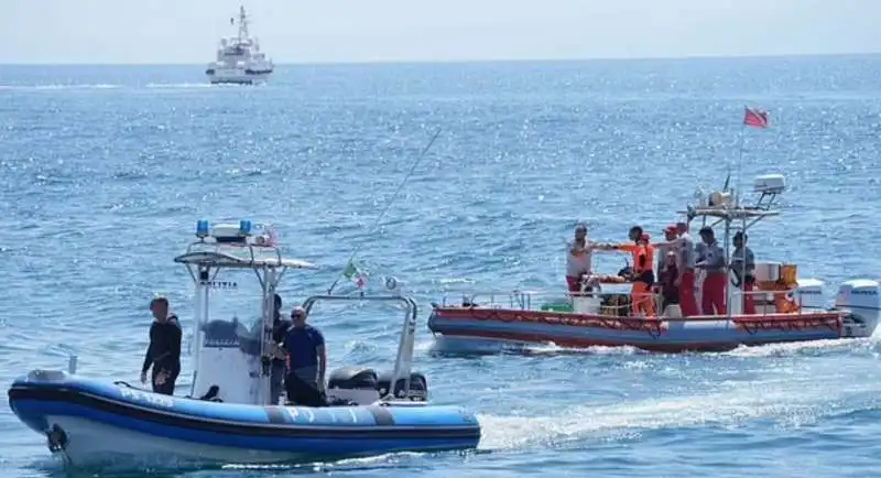 ricerche dei dispersi dello yacht bayesian affondato a porticello   palermo