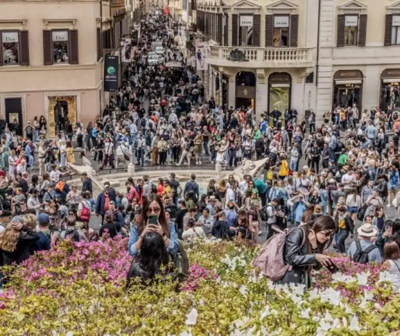 TURISTI A ROMA