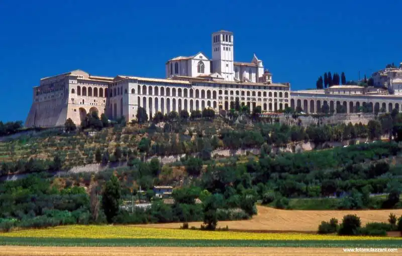 ASSISI 