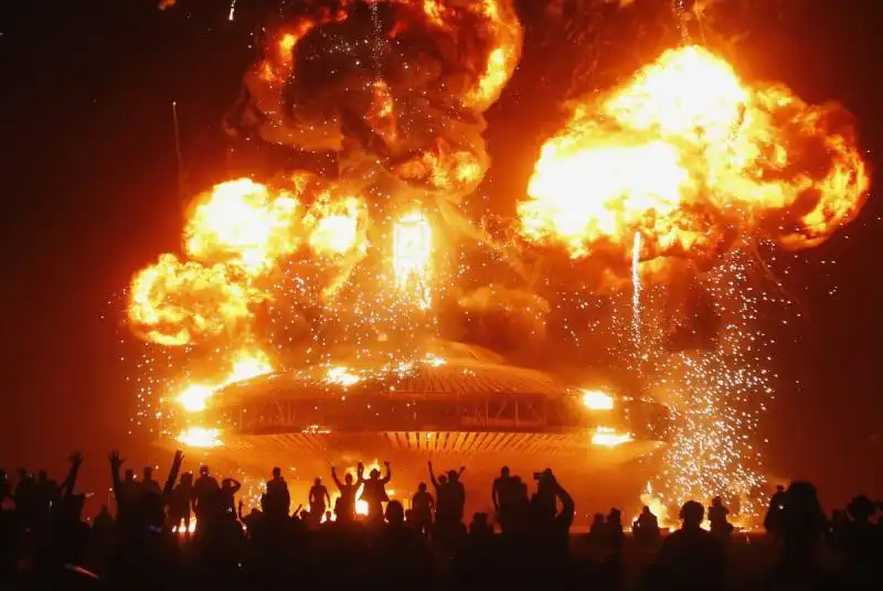 BURNING MAN 