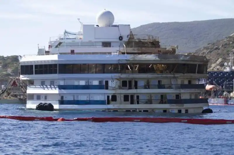 costa concordia incontro ravvicinato 