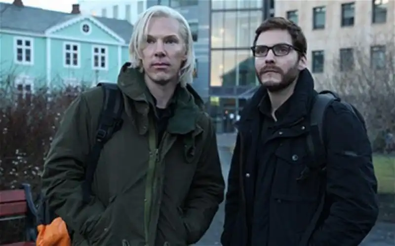 THE FIFTH ESTATE IL FILM SU ASSANGE E WIKILEAKS