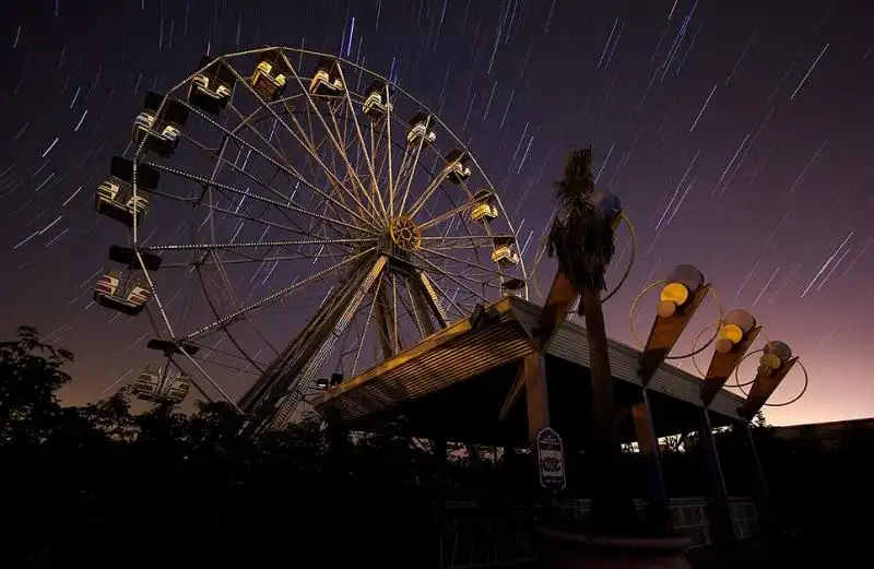 IL LUNA PARK ABBANDONATO SIX FLAGS A NEW ORLEANS 