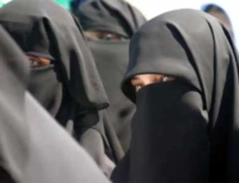 niqab veil 