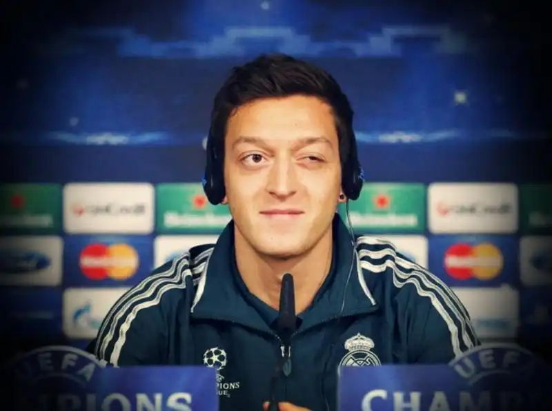 ozil heahreh 