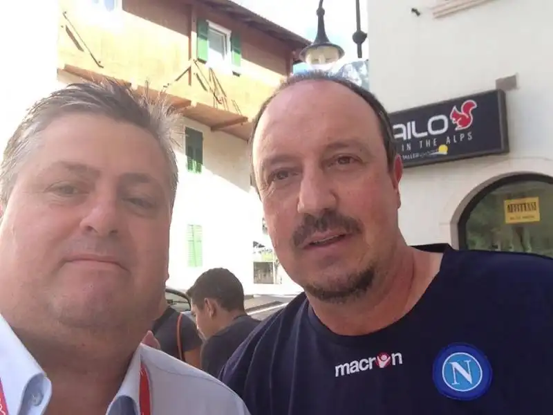 POMPAMEO CON RAFA BENITEZ 