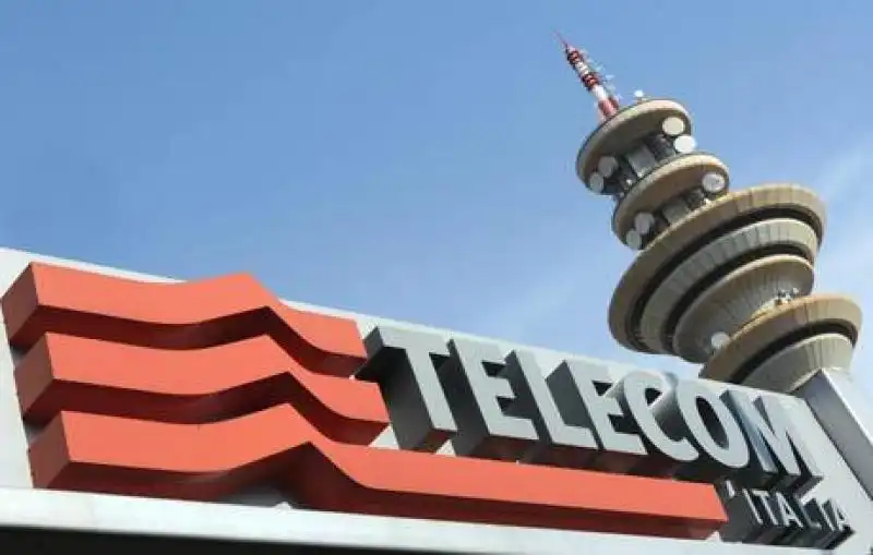 TELECOM c c fa a ca dd 