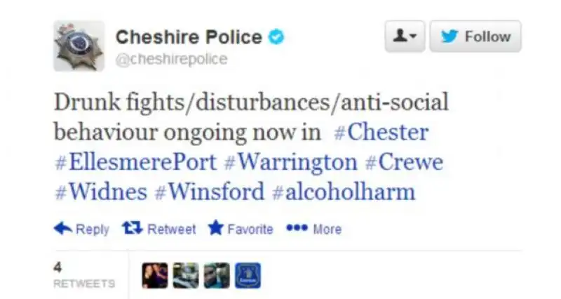 IL TWEET DELLA POLIZIA DEL CHESHIRE CHE AVVERTE DI DISORDINI IN CORSO DOVUTI ALLABUSO DI ALCOOL 