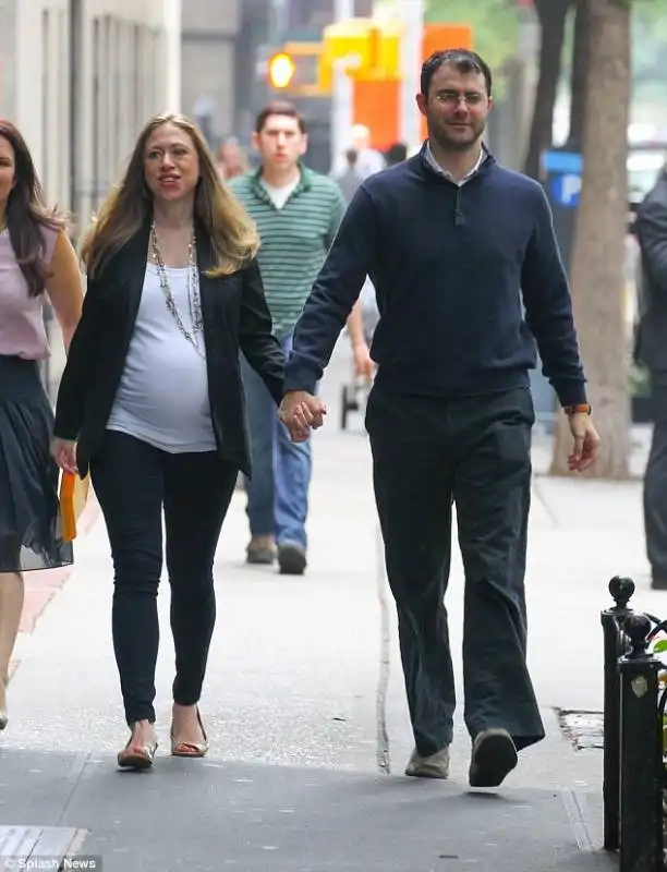 CHELSEA CLINTON CON IL MARITO MARC