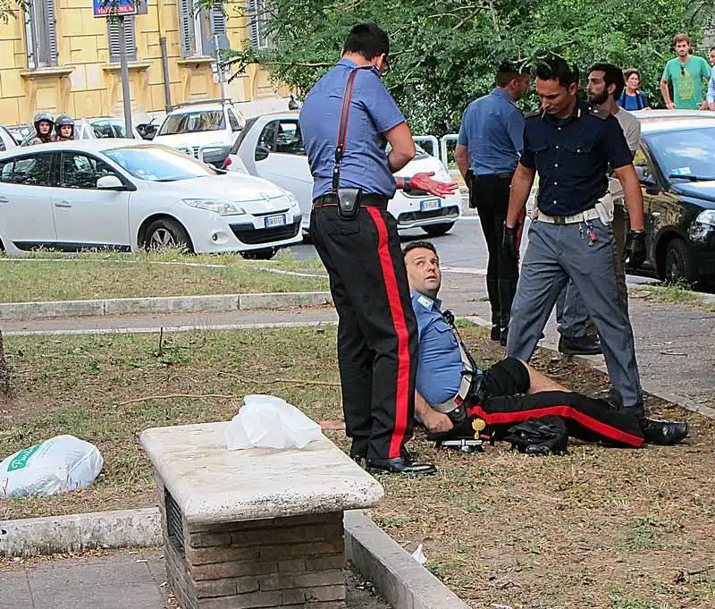 clochard tedesco ferisce 4 carabinieri  foto mezzelani gmt034