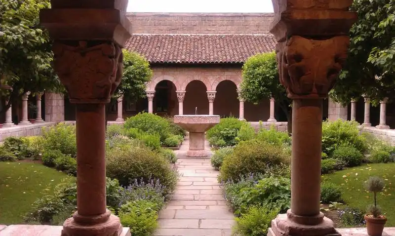 gardens at the cloisters, new york, ny