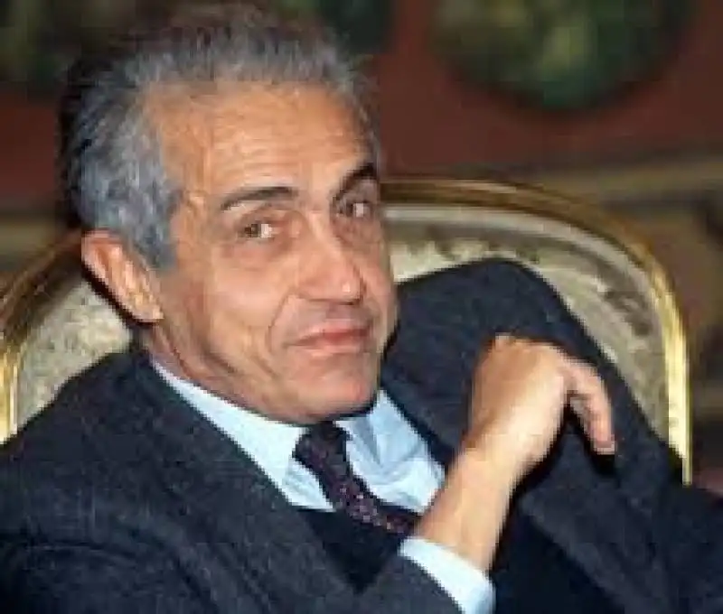 GINO GIUGNI 
