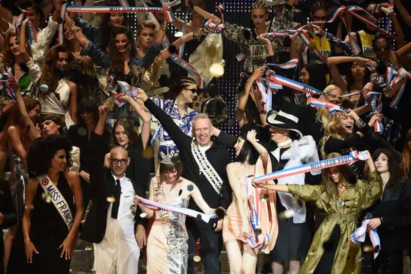 l ultima sfilata pret a porter di jean louis gaultier 3