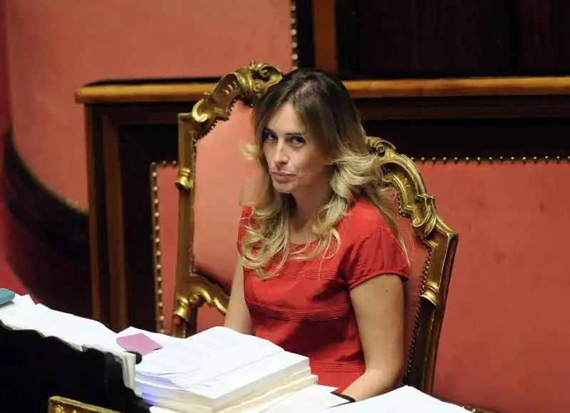 maria elena boschi