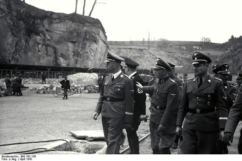 Mauthausen     