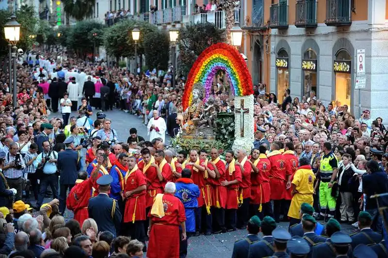 PROCESSIONE SALERNO