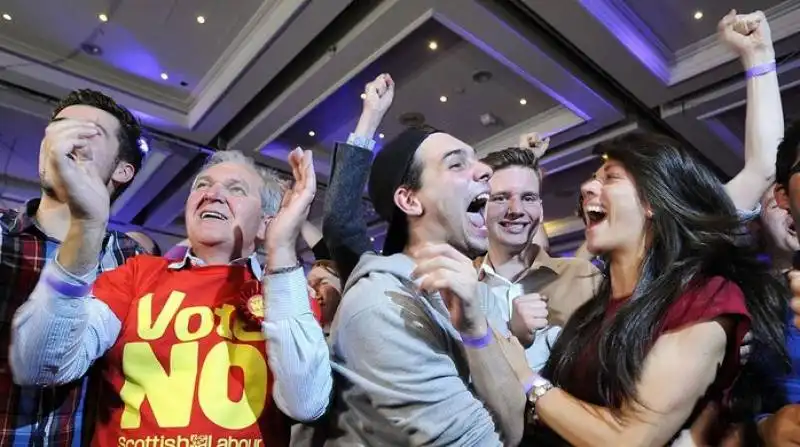 referendum in scozia   la festa del movimento per il no  2