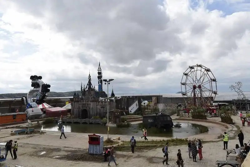 150820 bb dismaland 15