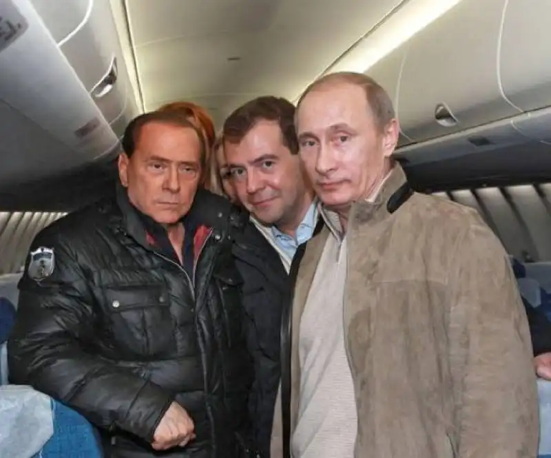 berlusconi medvedev putin