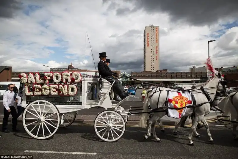 carrozza funebre paul massey