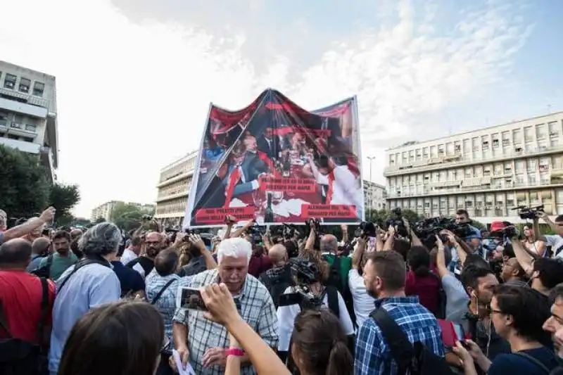 cartello alla manifestazione antimafia del 3 settembre