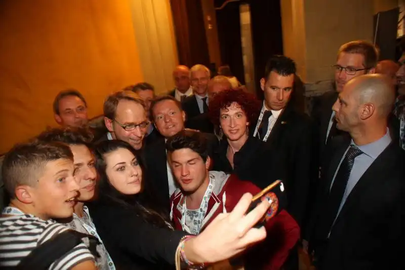 ceccherini weidmann selfie degli studenti  