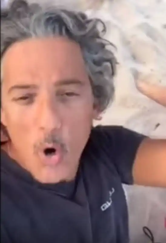 fiorello su periscope  5