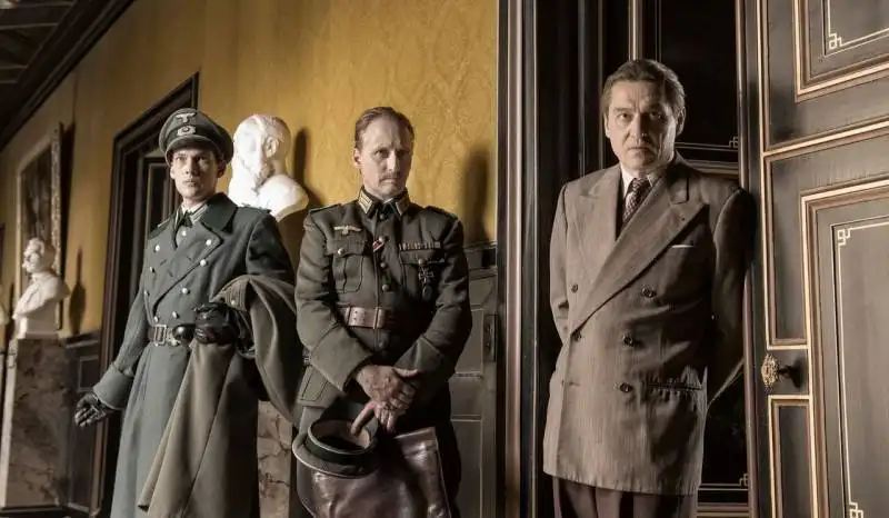 francofonia di sokurov  2