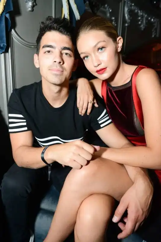 joe jonas e gigi hadid