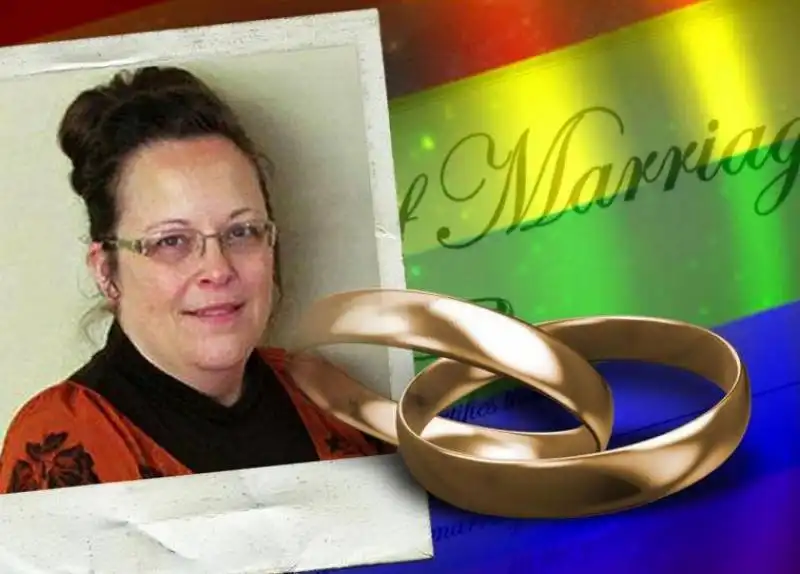 KIM DAVIS 