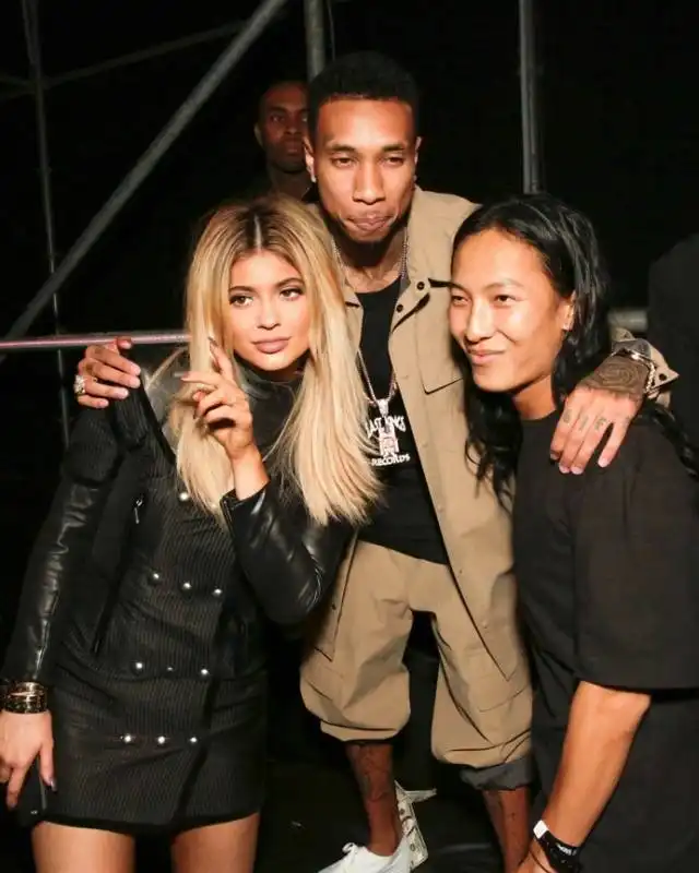 kylie jenner con tyga e alexander wang