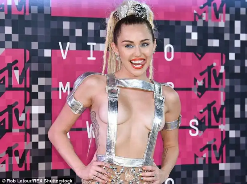 miley cyrus mtv music awards