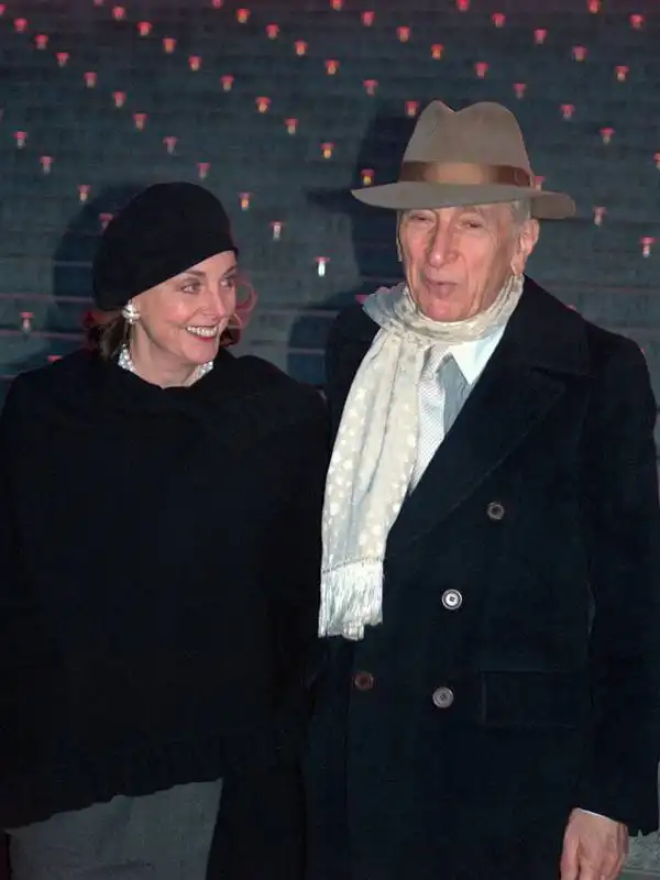 nan e gay talese