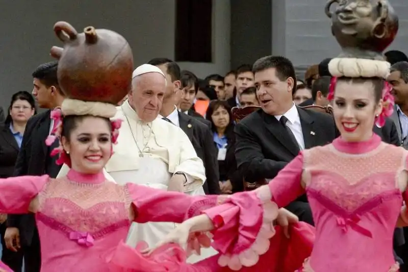 papa francesco  bergoglio  e le donne 