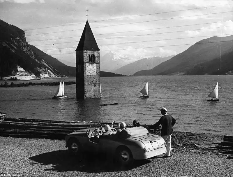 regata al lago di reschen   1953