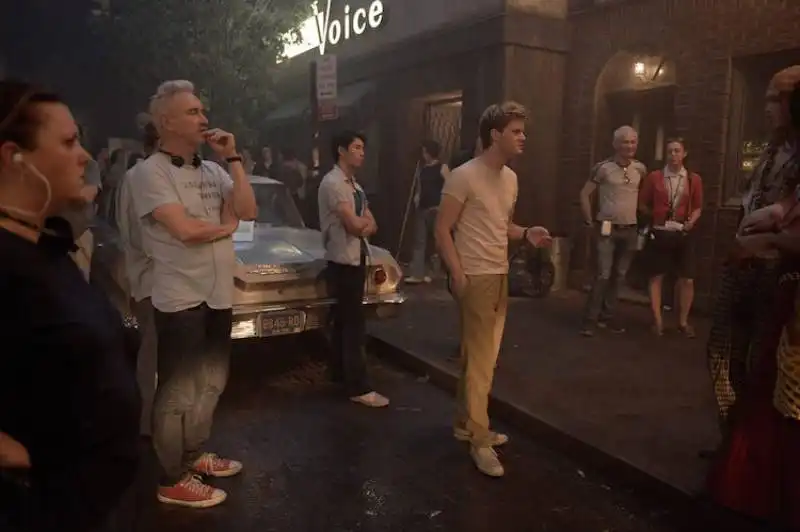 roland emmerich sul set di stonewall