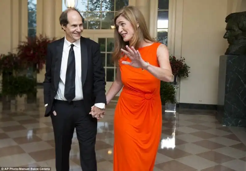 samantha power col marito cass sunstein