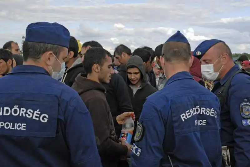 UNGHERIA SCONTRI MIGRANTI