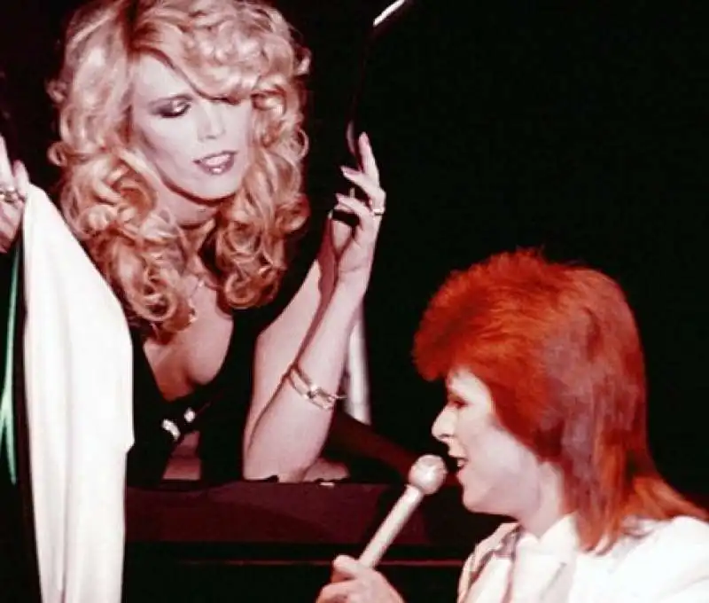 AMANDA LEAR BOWIE