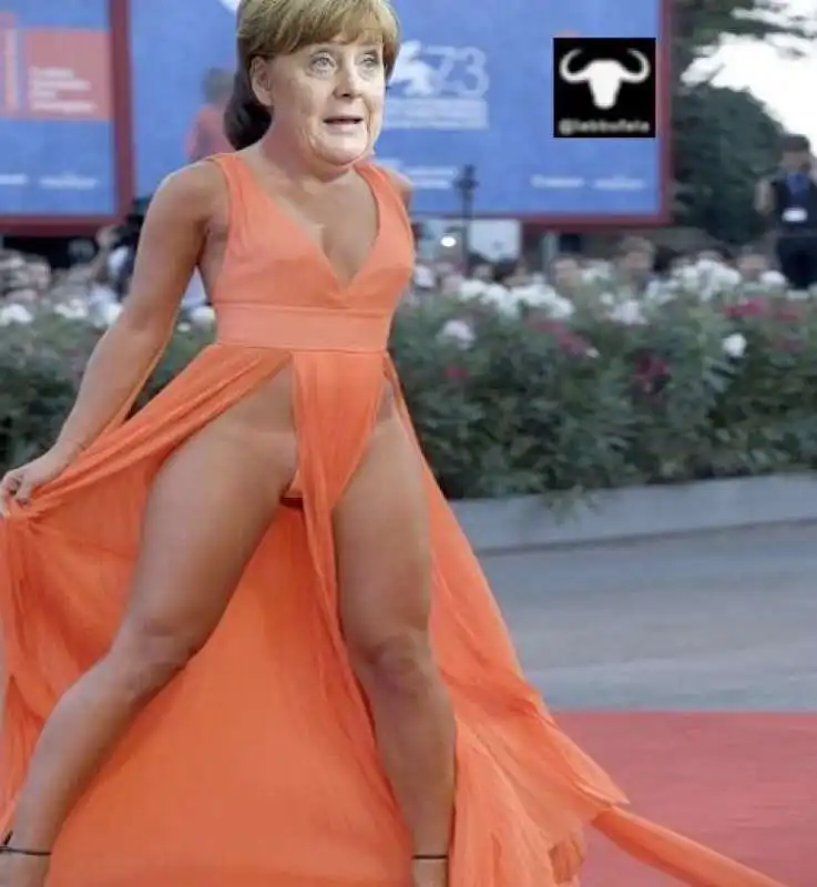 angela merkel come giulia salemi