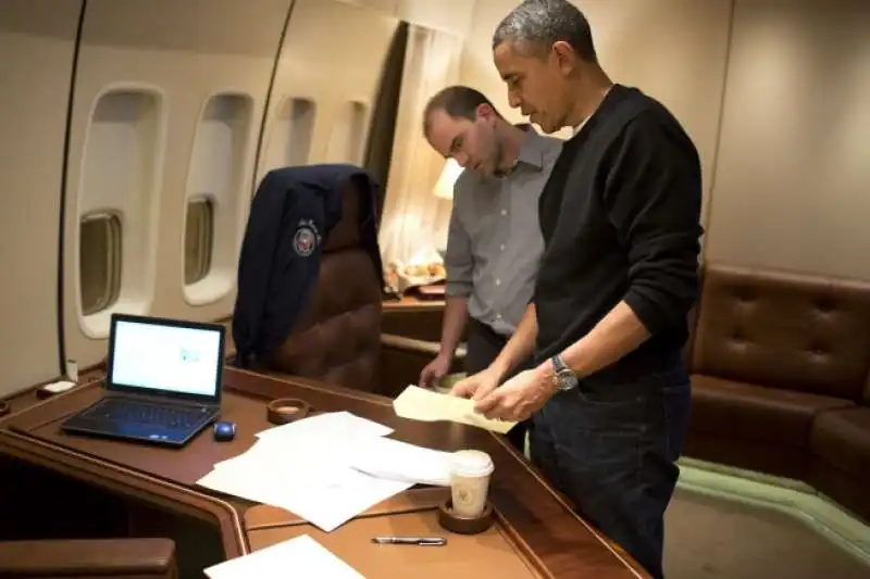 BEN RHODES E OBAMA