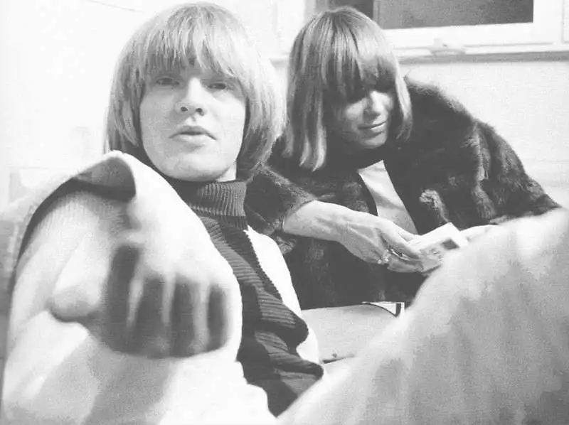 brian jones e anita pallenberg