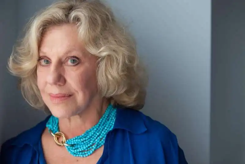 ERICA JONG