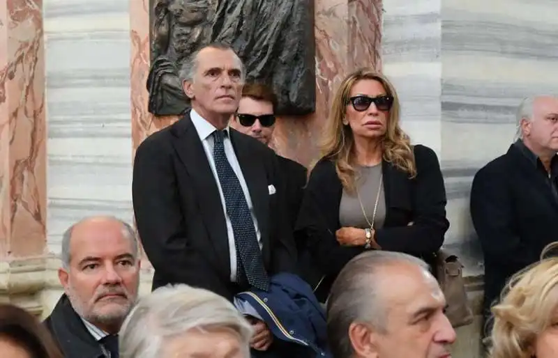 ferdinando brachetti peretti  melania rizzoli