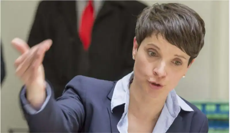 FRAUKE PETRY