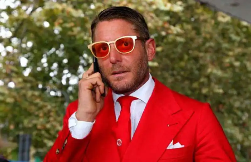 LAPO ELKANN